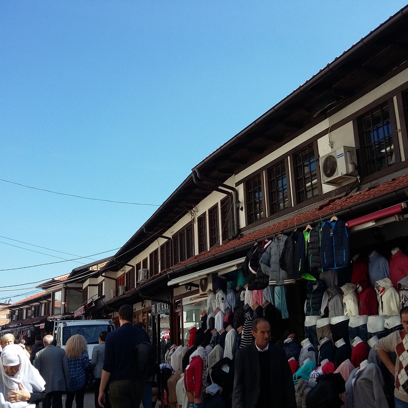 Long bazar peja